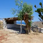 Itonia House *