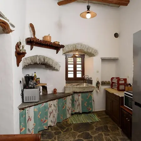 度假居 Itonia House *