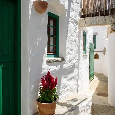 Itonia House *